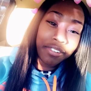 Meet your Posher, Jade